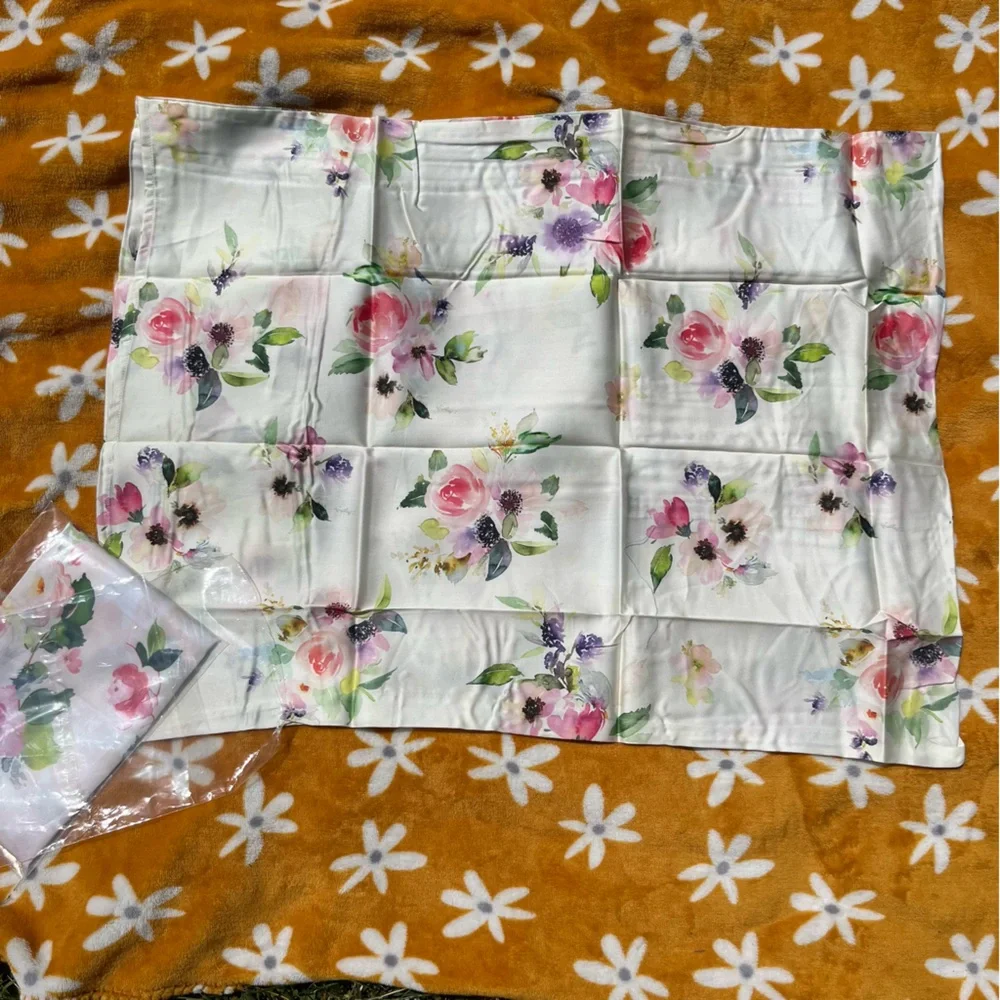 TWO 100% Lyocell NEW 'TELUS' Pillowcases Beige Floral Standard Size Covers